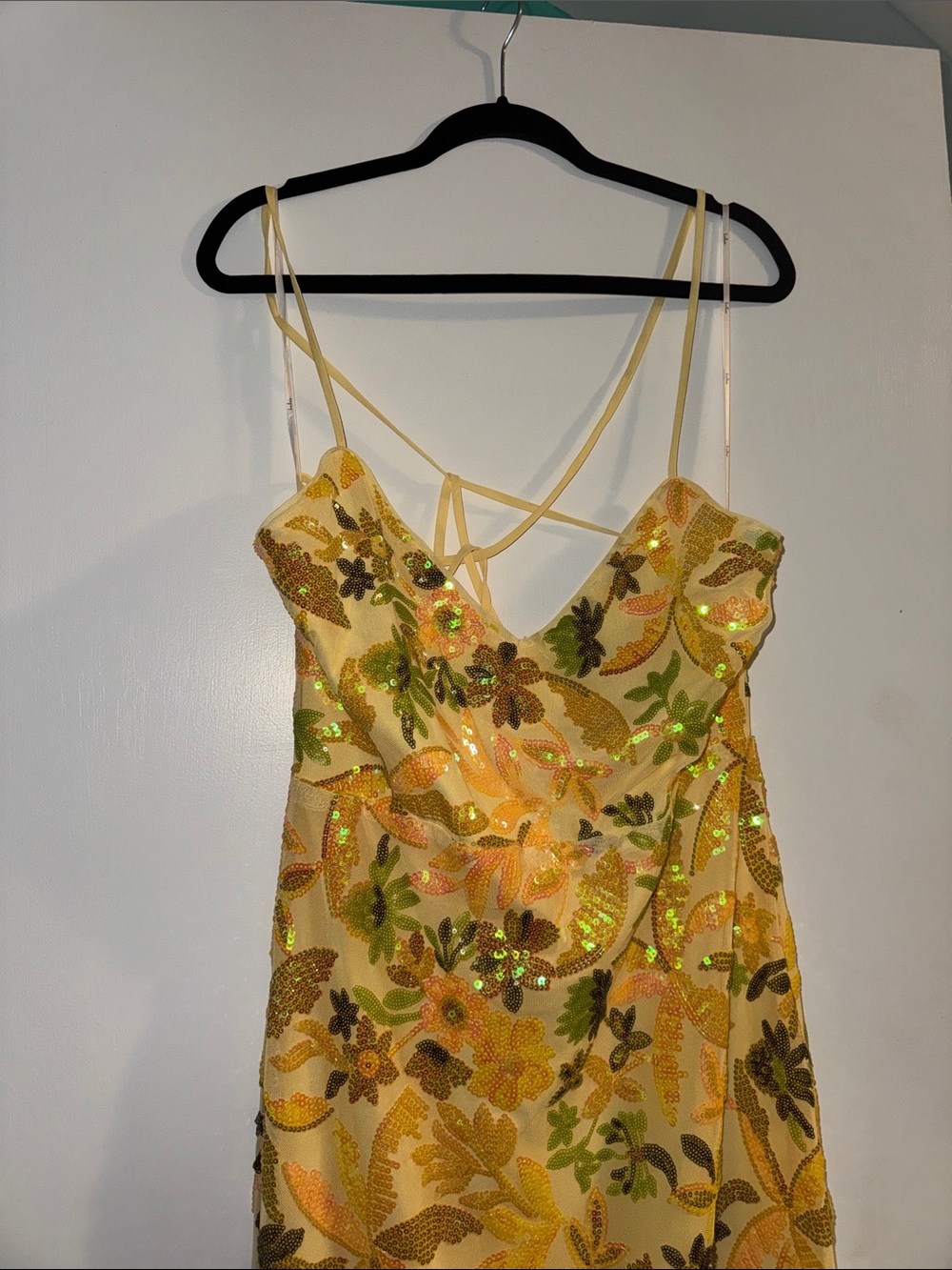Lulus Glittering Icon Yellow Iridescent Sequin
Lace-Up Maxi Dress - Picture 4 of 6